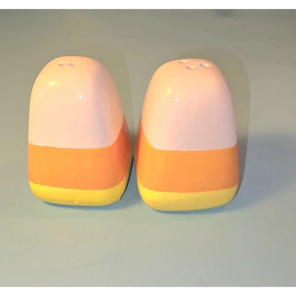 Retro Candy Corn Salt & Pepper Shakers Halloween Fall Summeroween Boo Bucket